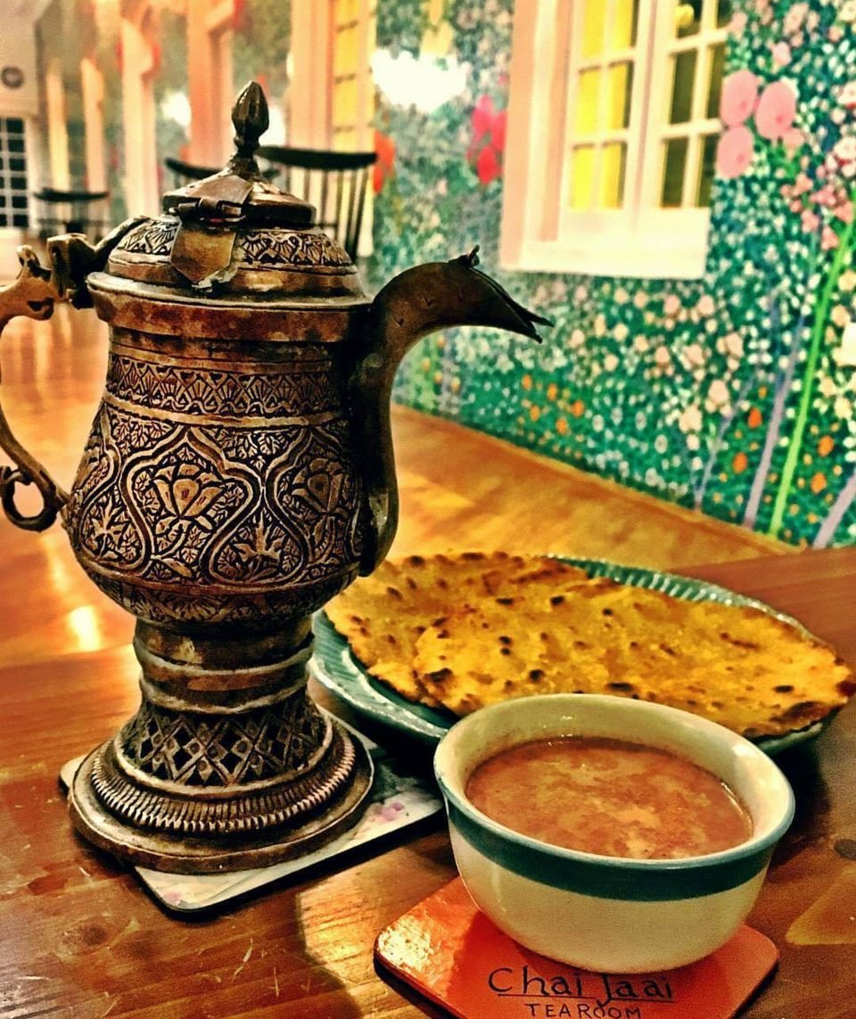 Kashmiri Chai (Noon Chai)
